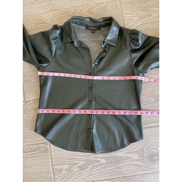 ANDREW MARC NEW YORK Faux Leather Button Down Top Size Small - Picture 5 of 5